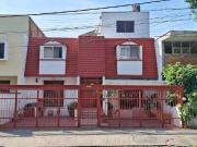 Casa en Venta en Providencia cerca de los Colomos