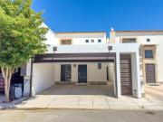 Casa en Venta en Provincias Residencial al Poniente de...
