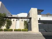 CASA EN VENTA EN PTIVADAS DEL PEDREGAL
