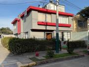 CASA EN VENTA EN PUEBLO LIBRE EN ESQUINA
