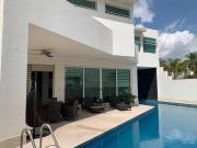 CASA EN VENTA EN PUERTA DE HIERRO