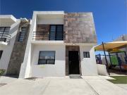 Casa en venta en Puerta de Hierro, Torreón, Coahuila de...
