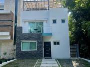 Casa en venta en Puerto Morelos, Puerto Morelos,...