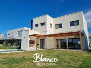 Casa en Venta en Puertos, Escobar, G.B.A. Zona Norte,...