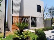 CASA EN VENTA EN PUNTA CASCATTA 4