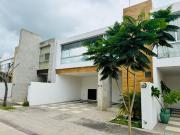 Casa en Venta en Punta del Este zona Sur