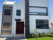Casa en venta en Punta Esmeralda Corregidora