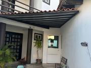 CASA EN VENTA EN PUNTA JURIQUILLA CON VIGILANCIA