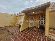 Casa en Venta en Punto Fijo Falcón 109 m2. 3 hab