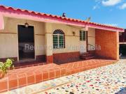 Casa en Venta en Punto Fijo Falcón 200 m2. 4 hab