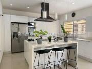 Casa en Venta en Punto Fijo Falcón 212 m2. 4 hab