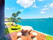 Casa en Venta en Punto Fijo Falcón 300 m2. 3 hab