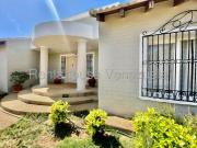 Casa en Venta en Punto Fijo Falcón 350 m2. 3 hab