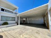 Casa en Venta en Punto Fijo Falcón 571 m2. 4 hab