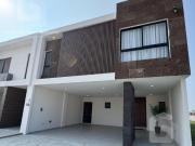 Casa en venta en Punto Lomas, Boca del Rio, Veracruz
