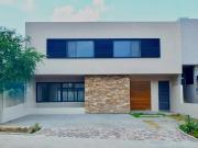 CASA EN VENTA EN QUERÉTARO, ALTOZANO