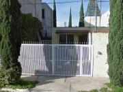 Casa en Venta en Querétaro, Arboledas, Espaciosa y Funcional