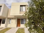 CASA EN VENTA EN QUERÉTARO CON ACABADOS DE LUJO