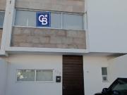 Casa en Venta en Querétaro – El Refugio | Cerca de Plaza... Casa en Venta en Querétaro – El Refugio | Cerca de Plaza...