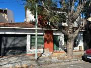 Casa en venta en Quilmes Centro