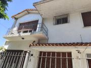 Casa en venta en Quilmes Centro