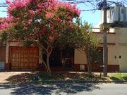 Casa en venta en Quilmes Este