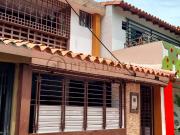 casa en venta en quinta oriental. Cod V2865