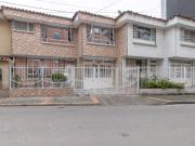 casa en venta en quinta paredes. Cod V8413