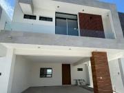 Casa en venta en Quintas del Palmar, Torreón, Coahuila...