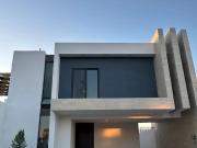 Casa en Venta en Quintas del Palmar, Torreón Coahuila de...