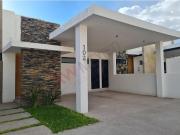 Casa en venta en Quintas la Cima, Torreón, Coahuila de...