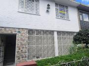 casa en venta en quiroga. Cod V7055801