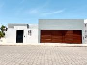 Casa en venta en Racquet Club I Sección Sur, Hermosillo,... Casa en venta en Racquet Club I Sección Sur, Hermosillo,...