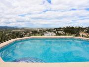 Casa en venta en Ráfol de Almunia. Villa Pura Vida en...