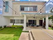 Casa en venta en Rancho Cortes, Cuernavaca, Morelos