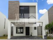 Casa en venta en Rancho Santa M?nica al Sur Casa en venta en Rancho Santa M?nica al Sur