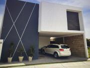 CASA EN VENTA EN RANCHO SANTA MONICA LA SUR DE...