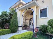 CASA EN VENTA EN RAQUET CLUB II