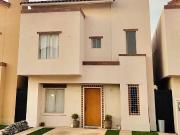 CASA EN VENTA EN REAL DE CASTILLA