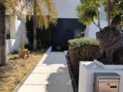 CASA EN VENTA EN REAL DE JURIQUILLA