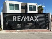 CASA EN VENTA EN REAL DE JURIQUILLA