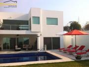 Casa en Venta en Real de Oaxtepec OLC 4345