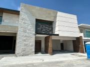 Casa en Venta en Real de Torrecillas