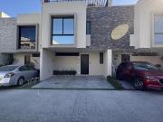 Casa en Venta en Real de Valdepeñas, Zapopan, Jalisco