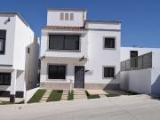 CASA EN VENTA EN REAL DEL MAR TIJUANA DE 3 REC. MAZZORBO