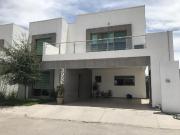 Casa en venta en Real del Nogalar, Torreón, Coahuila de...