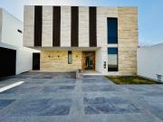 Casa en venta en Real del Nogalar, Torreón, Coahuila de...