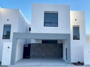 Casa en venta en Real del Sol, Saltillo, Coahuila de...