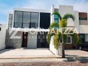 Casa en venta en Real Santa Fe, Villa de Alvarez, Colima