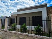 CASA EN VENTA EN RECONQUISTA 4BV